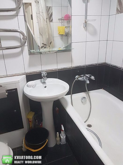 Sell 2-room apartment. Киев,  Булаховского — photo 4