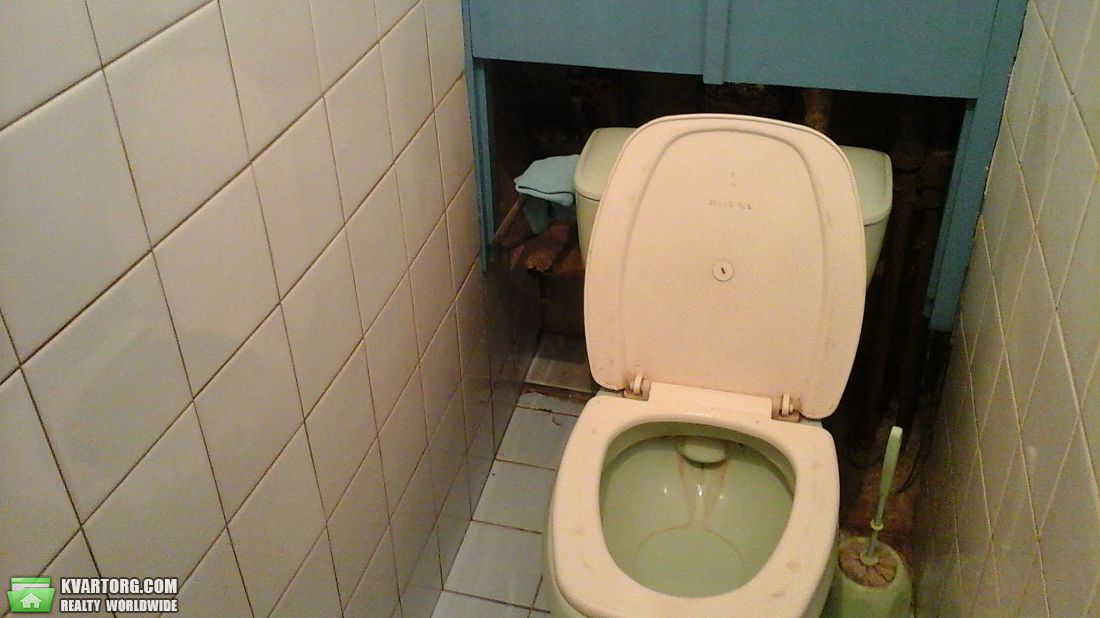 Sell 3-room apartment. Киев,  Харьковское шоссе — photo 10
