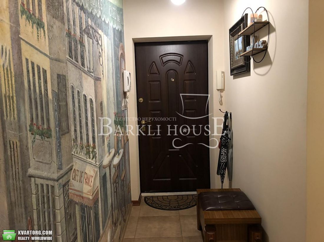Rent out 3-room apartment. Киев,  Окипной — photo 10