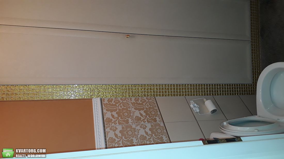 Rent out 3-room apartment. Киев,  Малоподвальная — photo 5