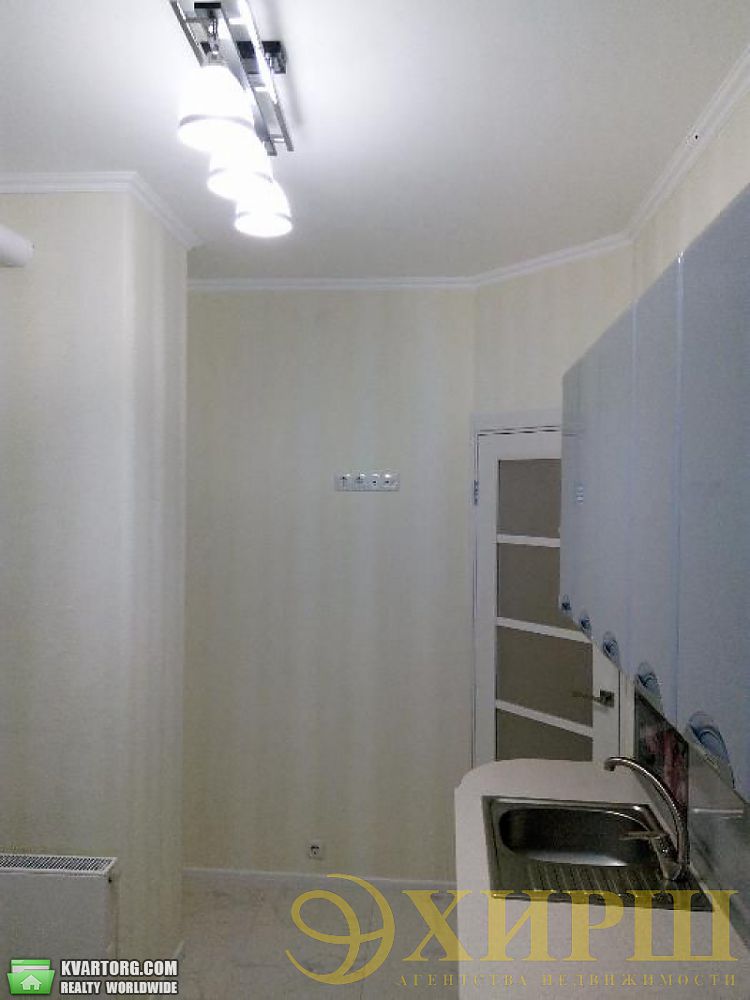 Sell 1-room apartment. Киев, Луценко — photo 9