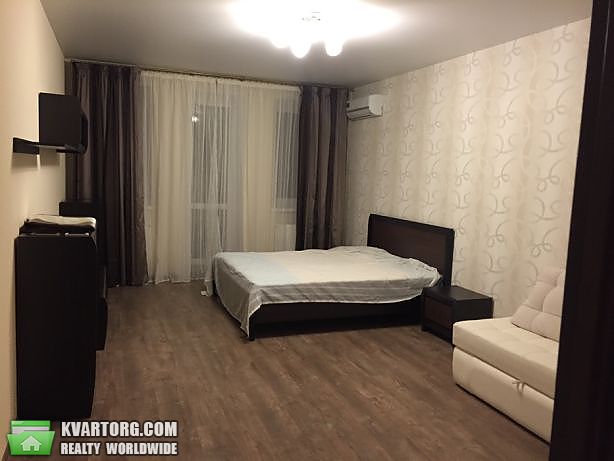 Rent out 1-room apartment. Киев,  Голосеевская — photo 4