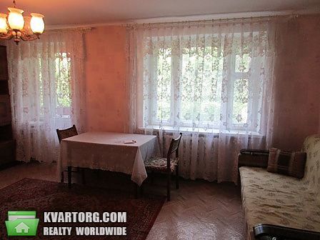 Rent out 3-room apartment. Киев, Коллекторная — photo 3