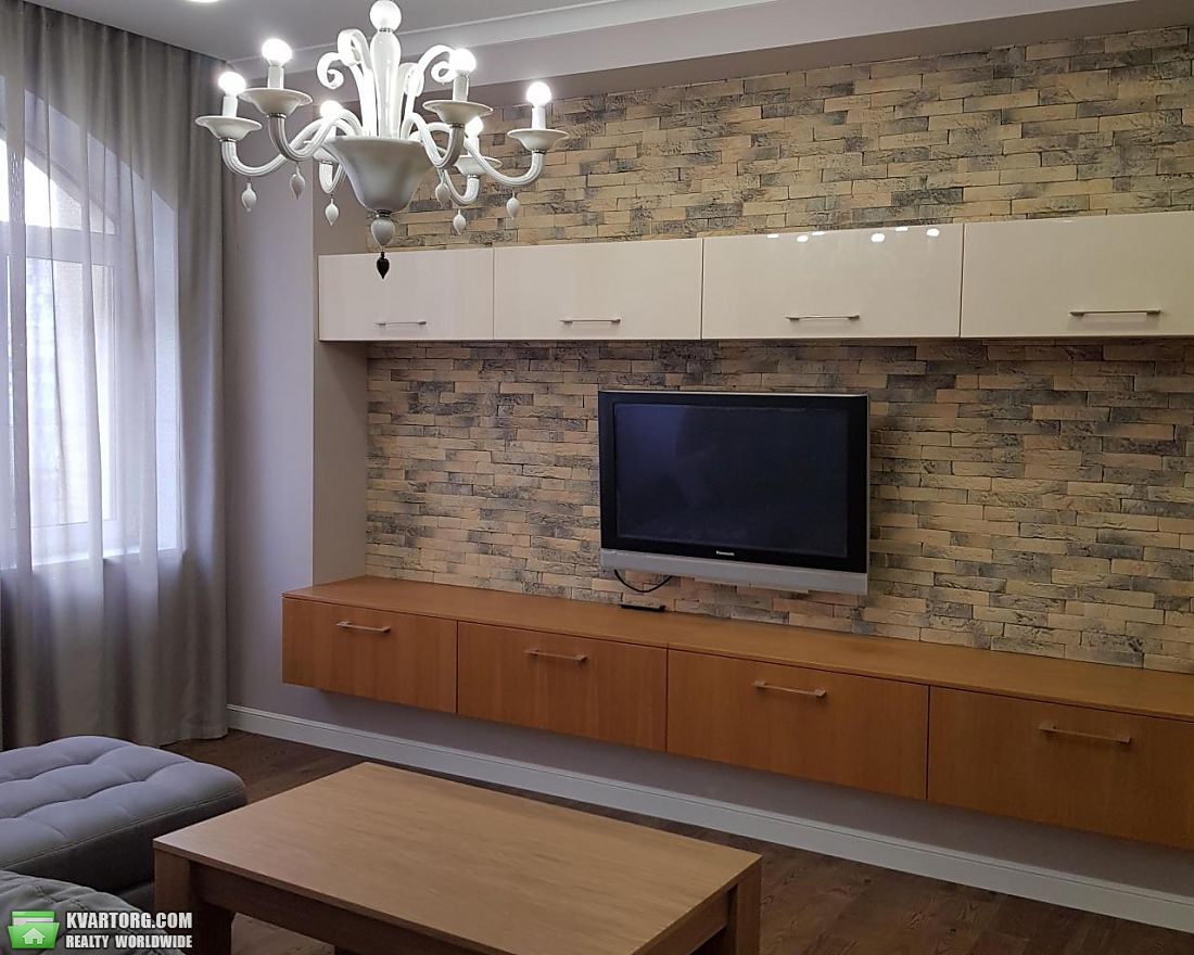 Rent out 4-room apartment. Киев,  Златоустовская — photo 10