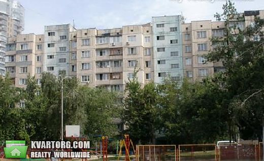 Sell 2-room apartment. Киев,  Никольско-Слободская — photo 2
