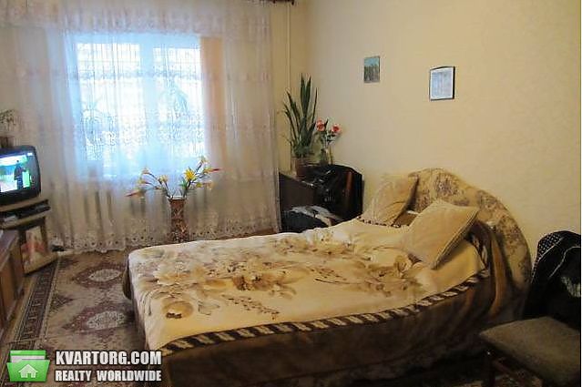 Sell 3-room apartment. Киев,  Вишняковская — photo 2