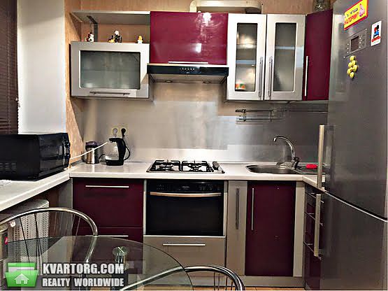 Rent out 2-room apartment. Киев,  Борщаговская — photo 3