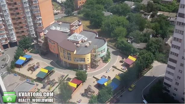 Rent out 2-room apartment. Киев,  Осенняя — photo 10