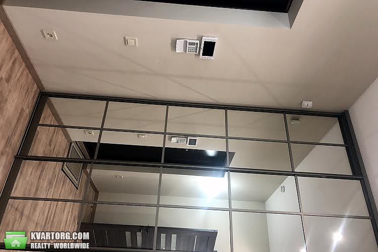 Rent out 2-room apartment. Киев,  Лумумбы — photo 8