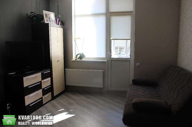 Sell 2-room apartment. Киев,  Ломоносова — photo 3