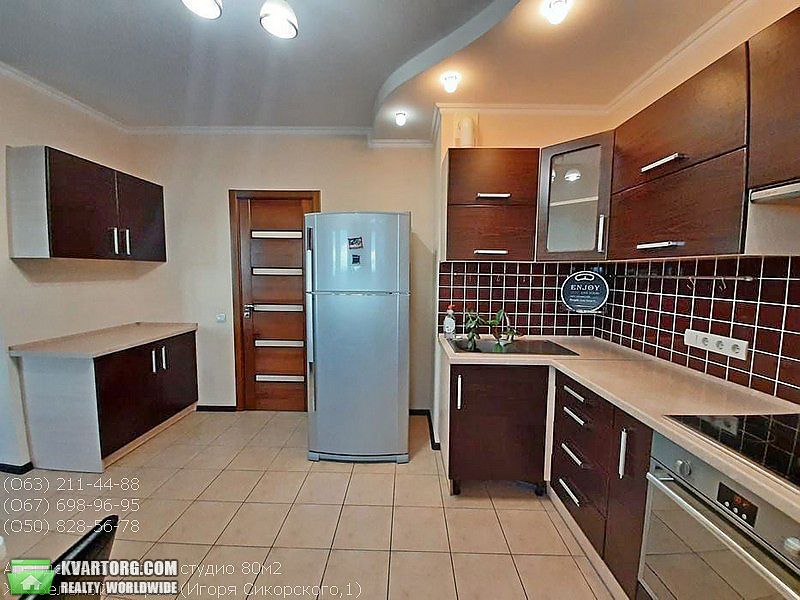 Rent out 2-room apartment. Киев, Сикорского — photo 4