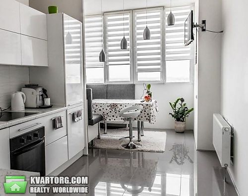 Sell 2-room apartment. Киев, Соломенская — photo 2