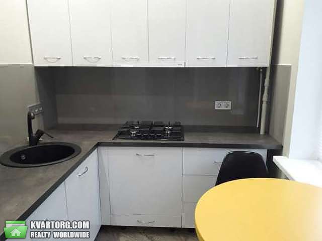 Rent out 1-room apartment. Киев,  Мартиросяна — photo 6