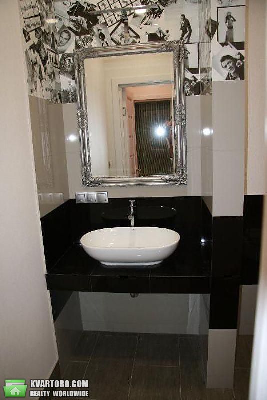Rent out office. Киев, Коновальца — photo 10