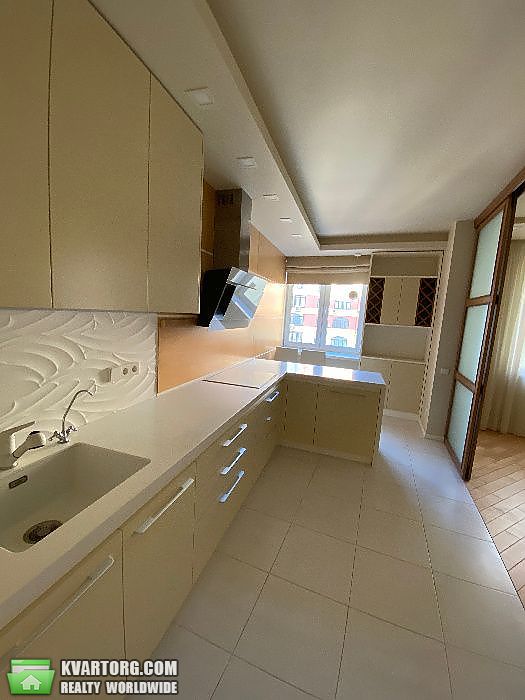 Sell 3-room apartment. Киев,  Черновола — photo 2