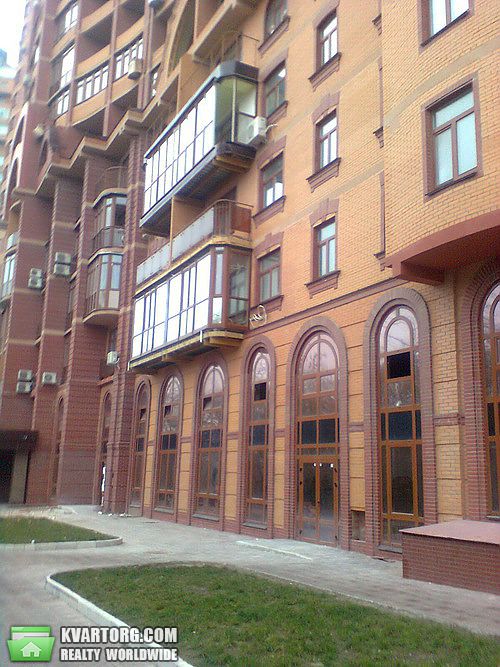 Sell 2-room apartment. Киев,  Щорса — photo 2