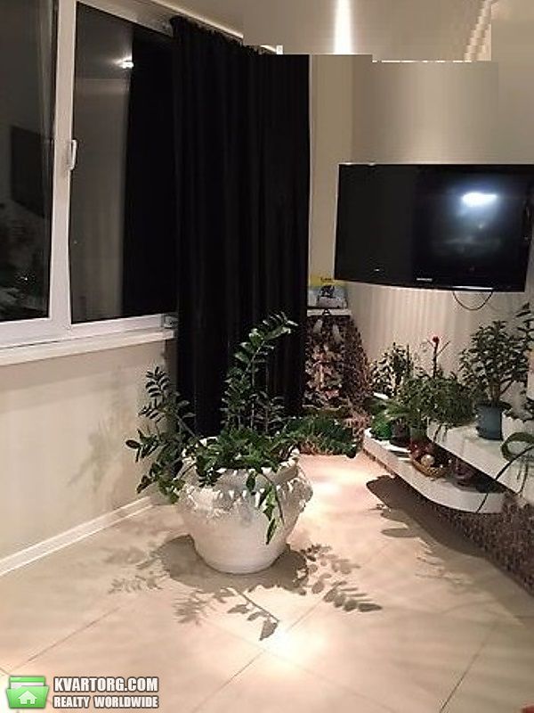 Sell 3-room apartment. Киев,  Милославская — photo 2