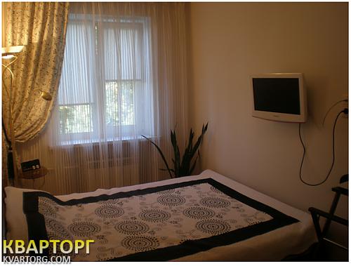 Rent out 2-room apartment. Киев, Харьковское шоссе — photo 3