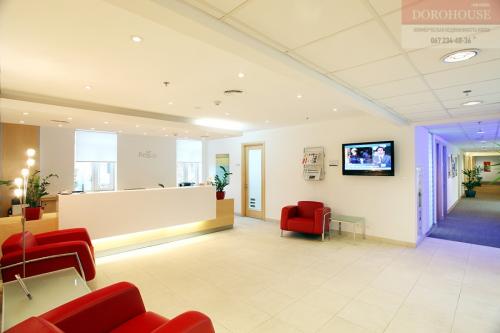 Rent out office. Киев,  Сагайдачного — photo 1