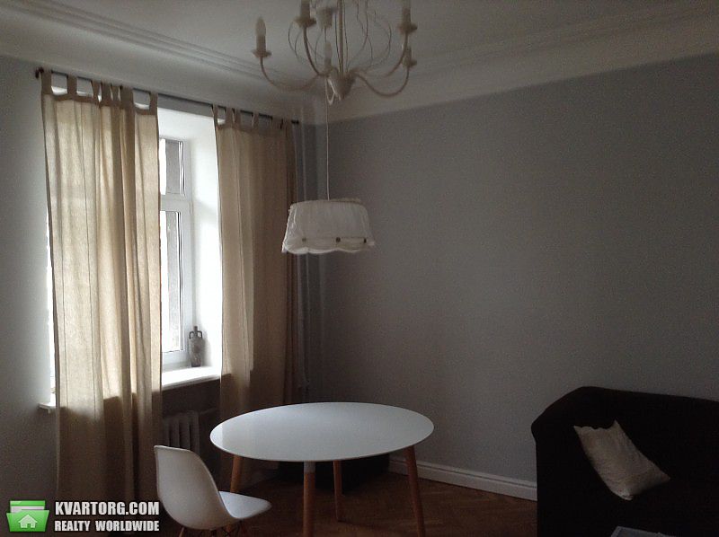 Rent out 2-room apartment. Киев,  Пирогова — photo 2