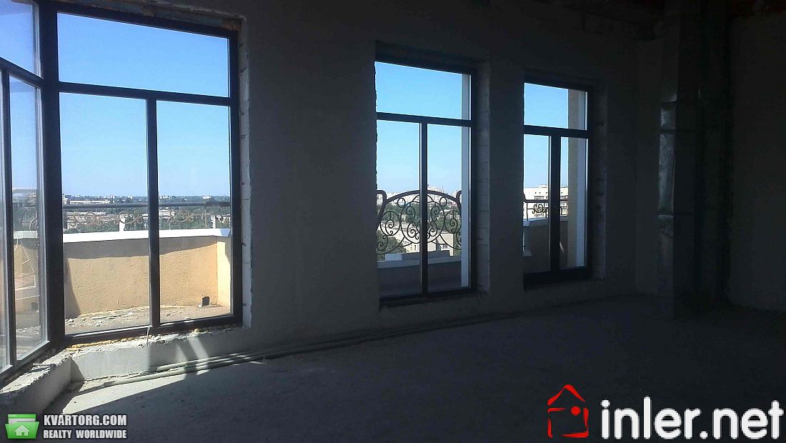 Sell 4-room apartment. Одесса, Французский бульвар — photo 1