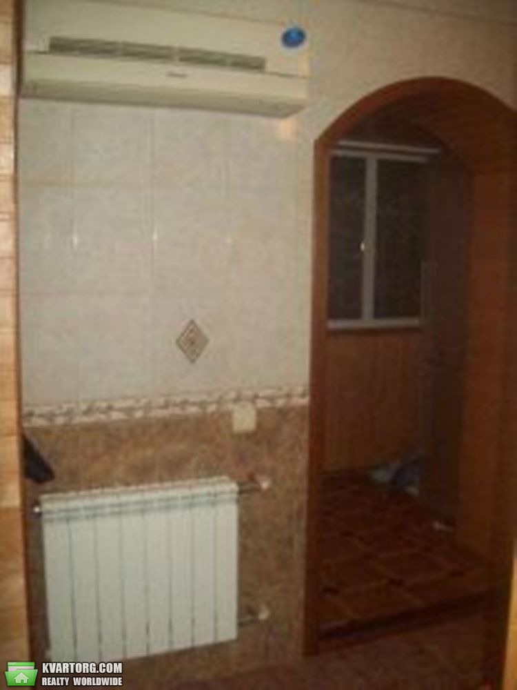 Rent out 1-room apartment. Киев, Краснопольская — photo 4