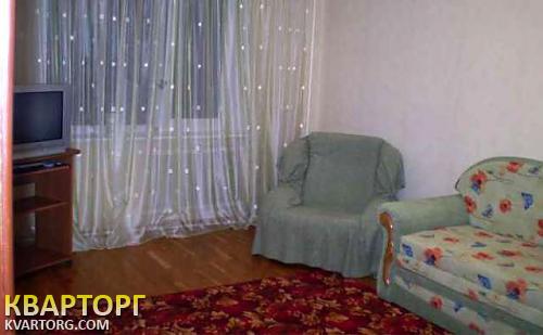 Rent out 2-room apartment. Киев, Урловская ул. — photo 3