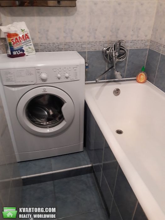 Rent out 2-room apartment. Киев,  Ромена Роллана бул — photo 5