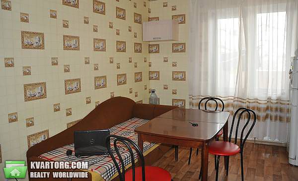 Sell 3-room apartment. Киев, Максимовича — photo 4