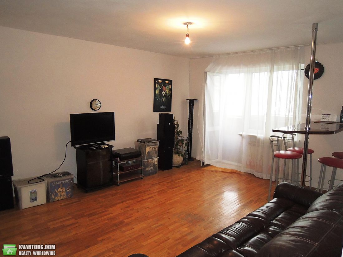 Sell 3-room apartment. Киев,  Чоколовский бул — photo 1
