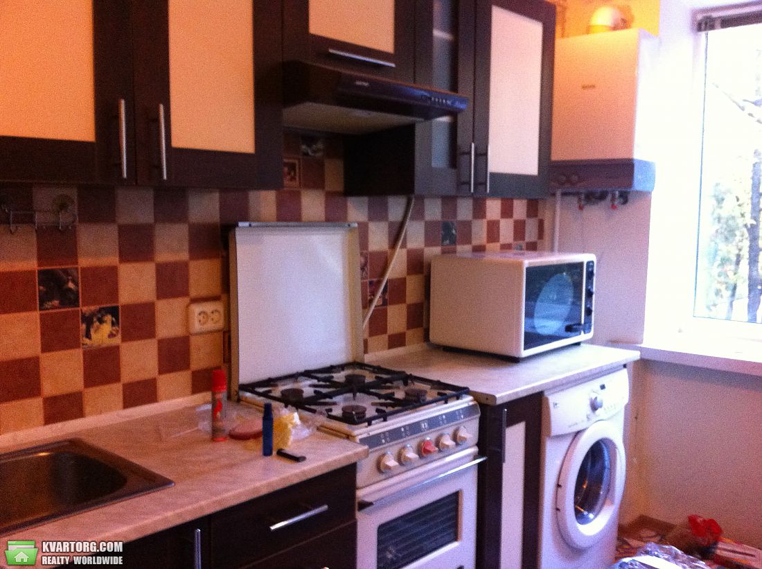 Rent out 3-room apartment. Буча, Киево-Мироцкая — photo 1