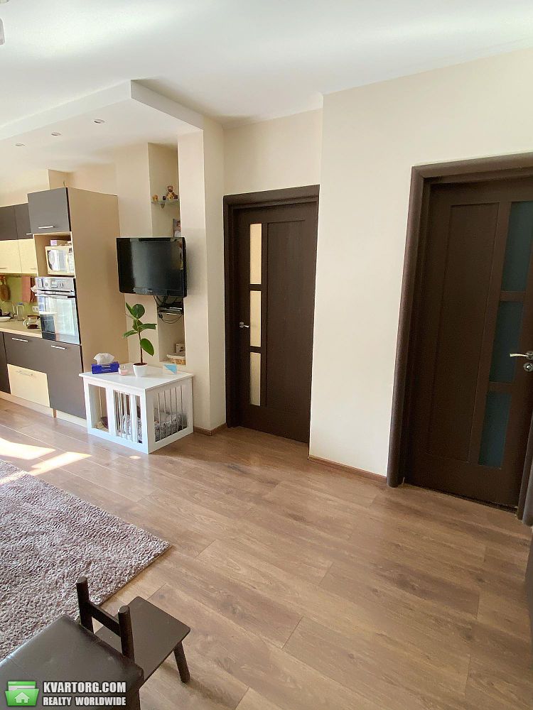 Sell 3-room apartment. Киев, Регенераторная — photo 4