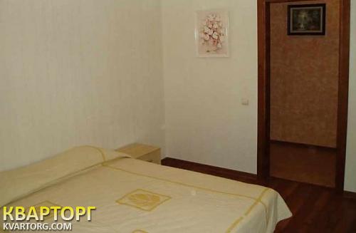 Rent out 2-room apartment. Киев,  Щорса — photo 2