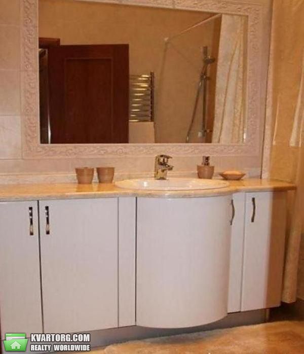 Rent out 2-room apartment. Киев,  Чеховский пер — photo 9