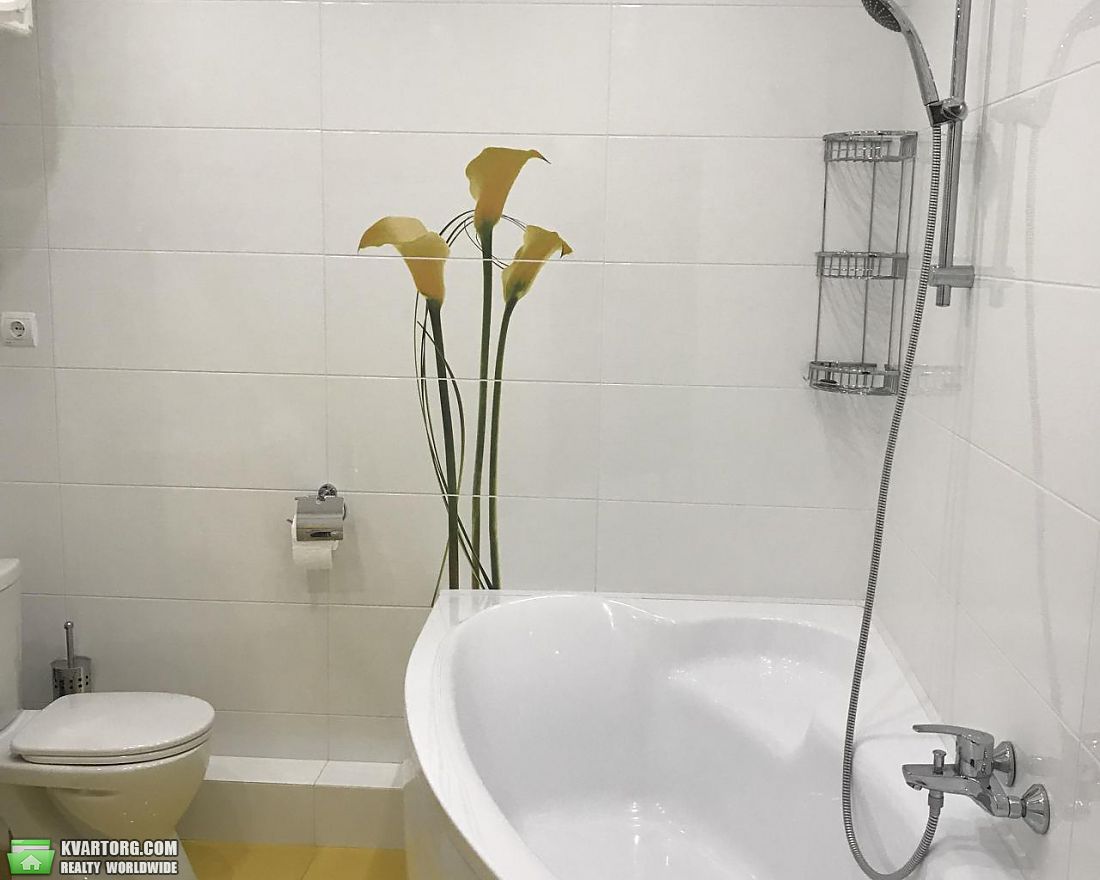Rent out 4-room apartment. Киев, Патриарха Скрыпника — photo 4