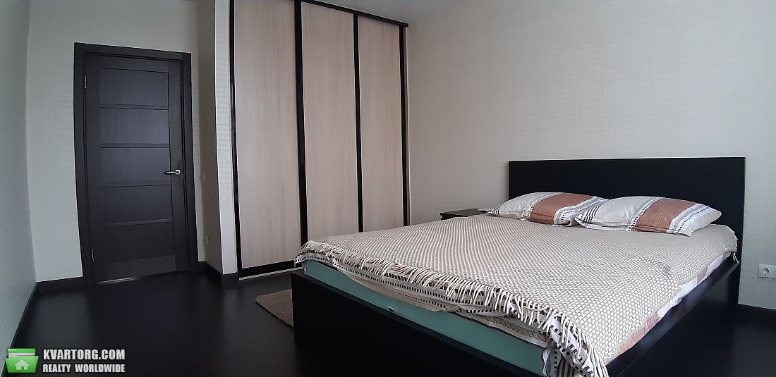 Rent out 2-room apartment. Киев, Сікорського — photo 2