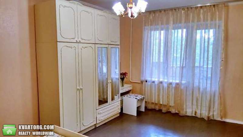 Sell 3-room apartment. Киев,  Чернобыльская — photo 2