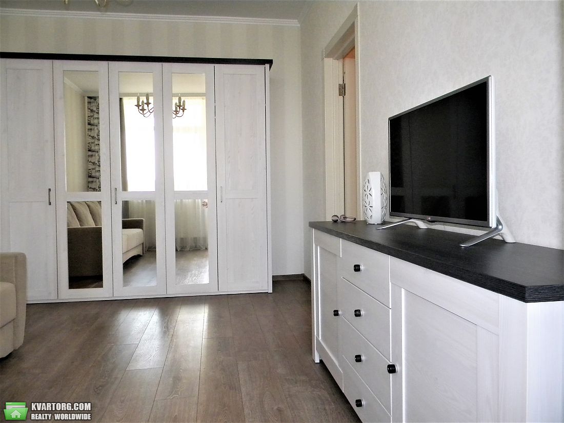Sell 1-room apartment. Киев, Семьи Кульженков — photo 3
