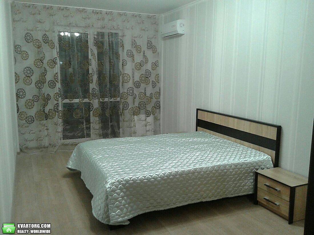 Rent out 2-room apartment. Киев, Метрологическая — photo 3