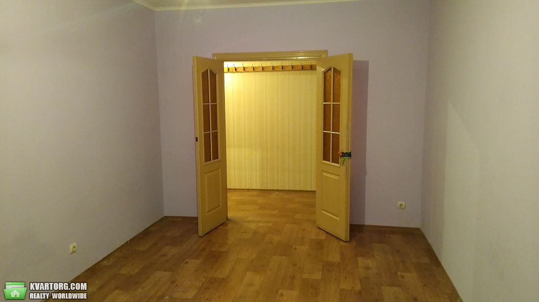 Rent out 3-room apartment. Киев,  Чавдар — photo 6
