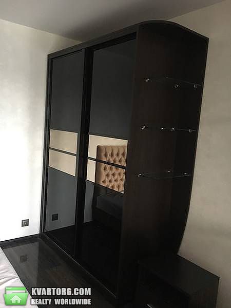Rent out 2-room apartment. Киев,  Герцена — photo 7