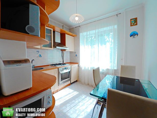 Rent out 2-room apartment. Киев,  Якубовского — photo 2