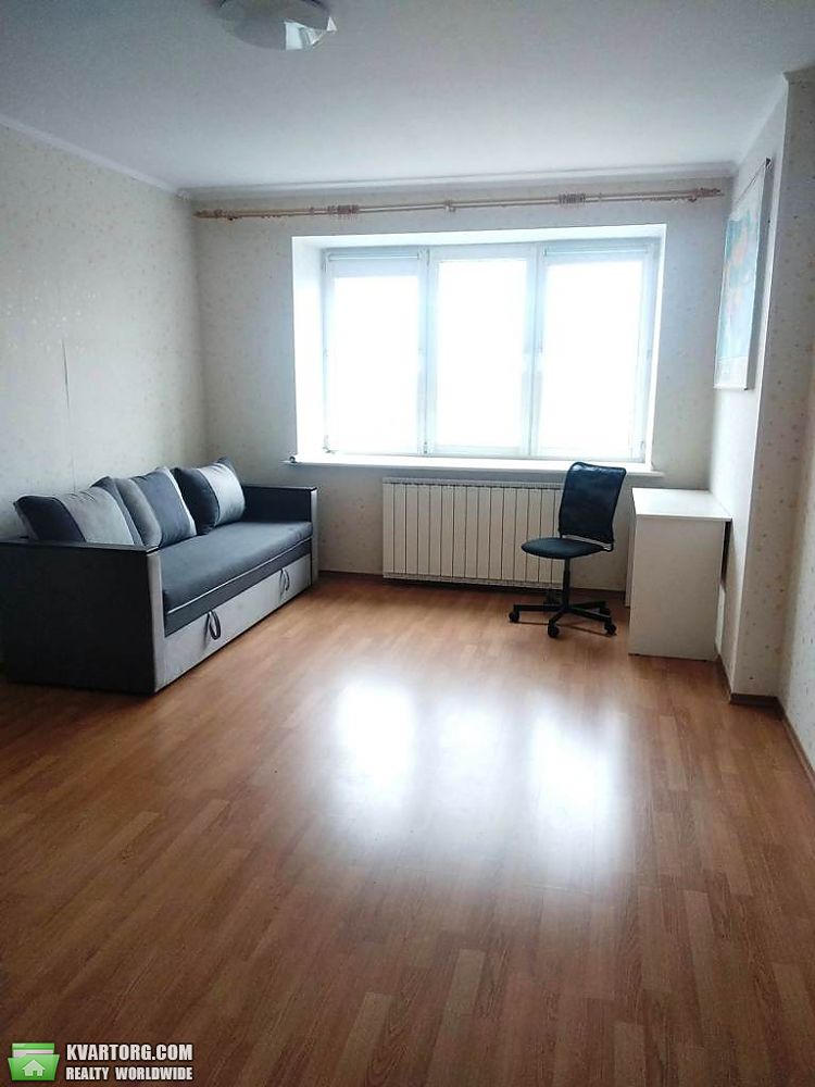 Rent out 4-room apartment. Киев,  Вавиловых — photo 8