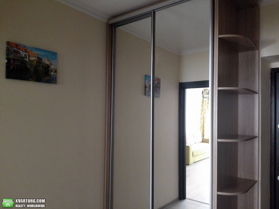 Rent out 1-room apartment. Киев,  Пчелки — photo 3