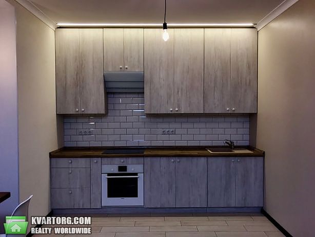 Rent out 1-room apartment. Киев, Вышгородская — photo 2