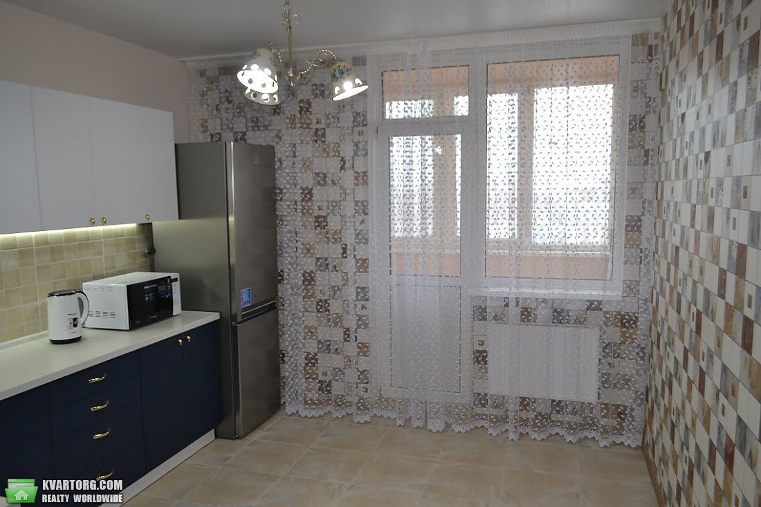 Rent out 1-room apartment. Киев, Маршала Конева — photo 3