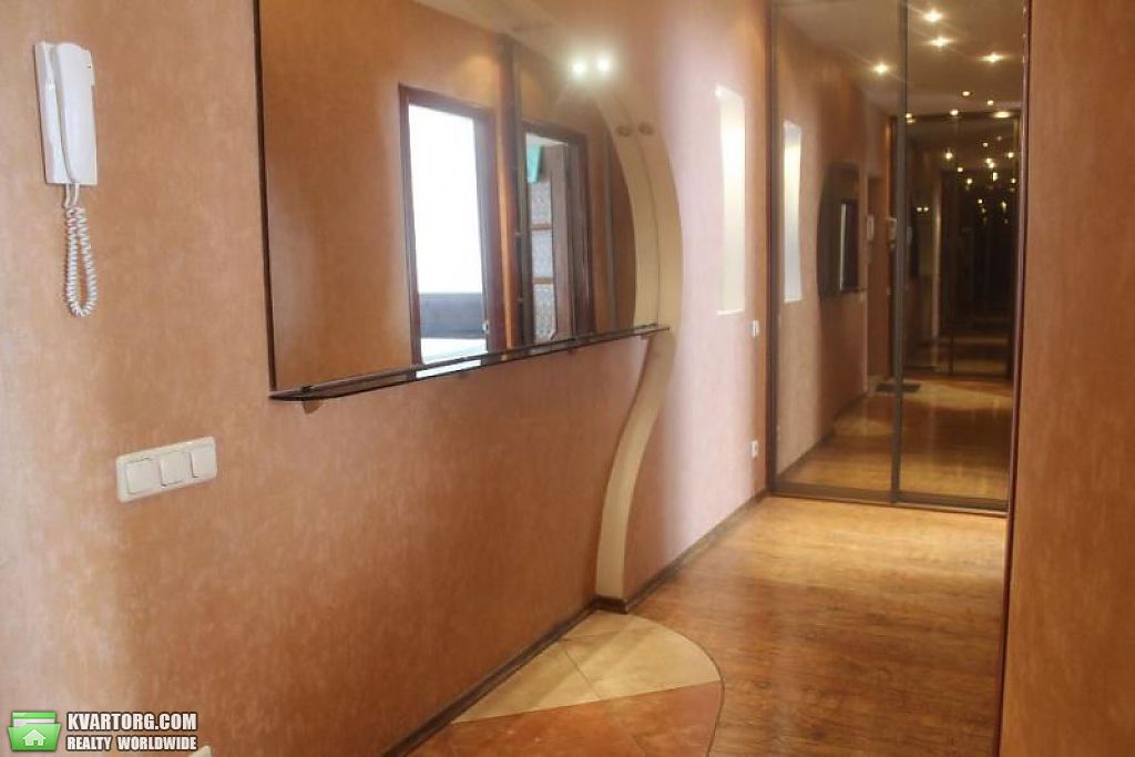 Sell 2-room apartment. Киев,  Малая Житомирская — photo 4