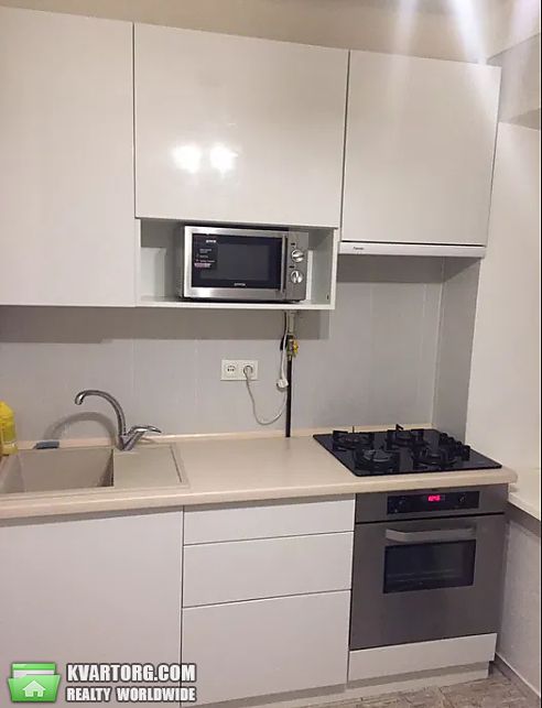 Rent out 1-room apartment. Киев,  Российская — photo 2