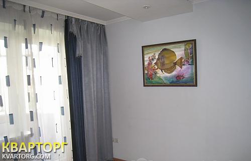 Sell 3-room apartment. Киев,  40-летия Октября просп — photo 3
