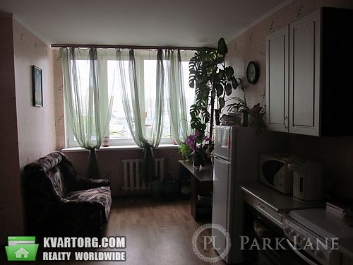 Sell 2-room apartment. Киев, Срибнокильская — photo 5